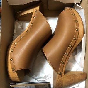 Sanita wooden mules size 41